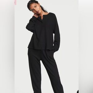 NWT VS WAFFLE HENLEY JOGGER 2 PIECE SET